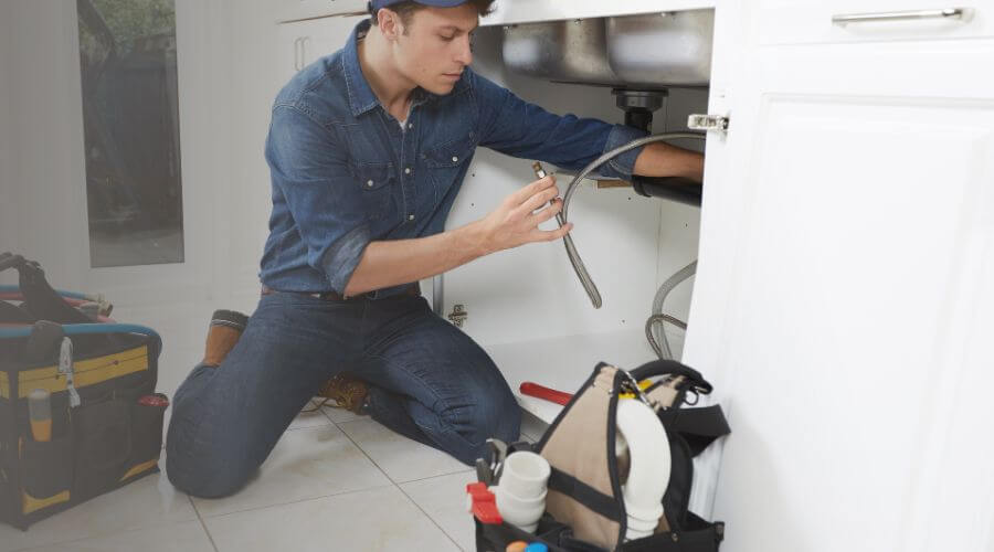 Local annual plumbing maintenance in Kaplan, LA